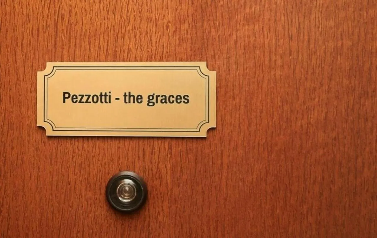 Pezzotti The Grace By Halldis Milan Italy